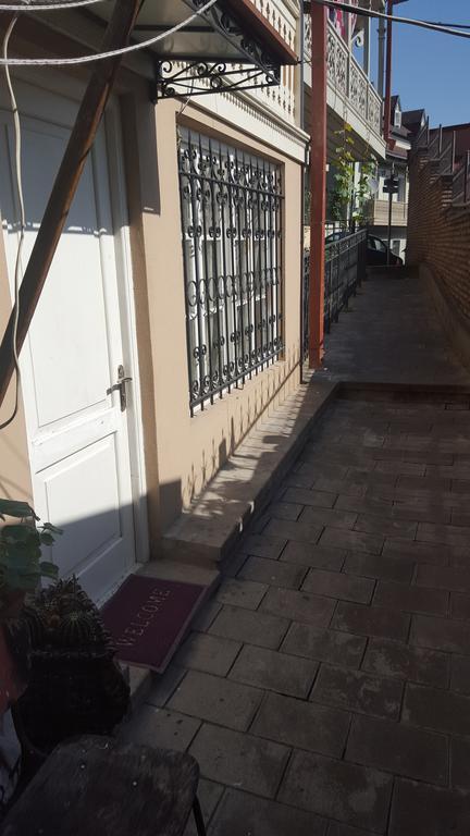 Ferienwohnung Vazi Tbilisi Exterior foto